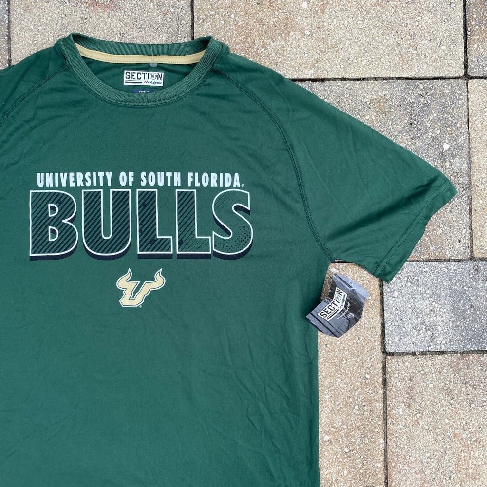 USF University of South Florida Majestic Workout Athletic T Shirt Size Small